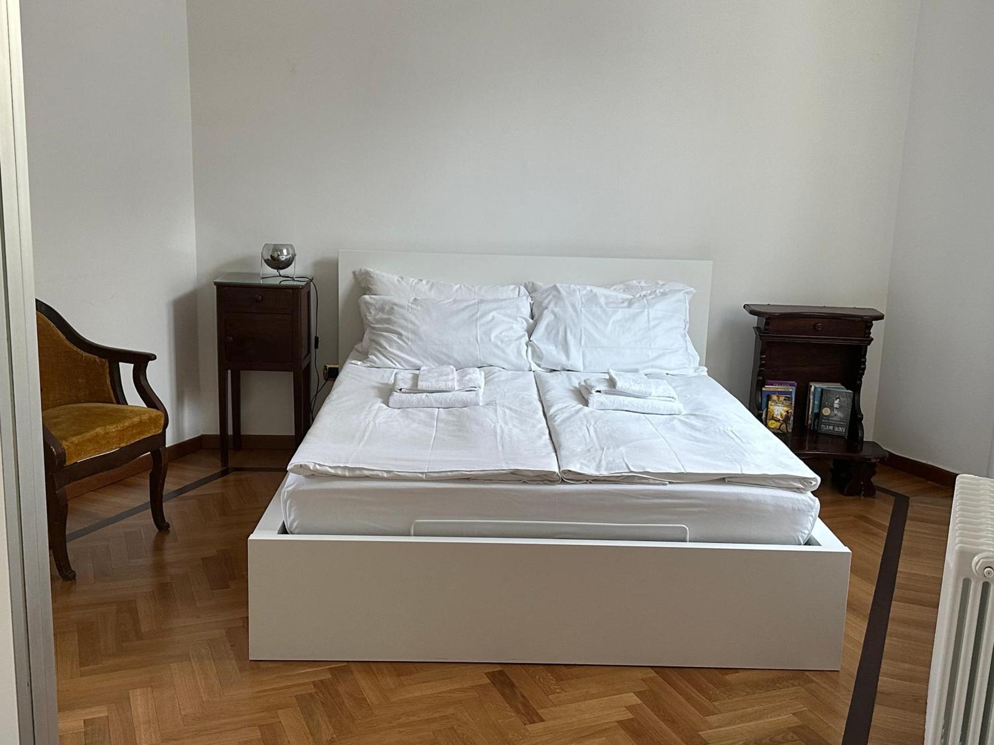 Crispi 2enty - Incantevole Al Centro Di Appartamento